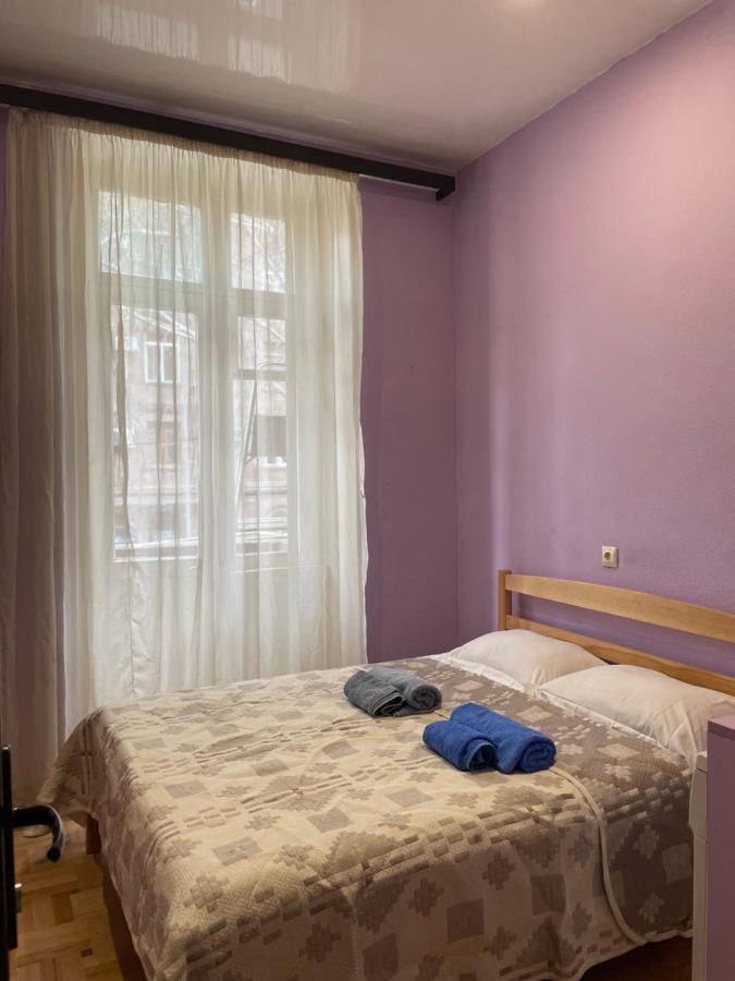 Cozy Apartment On Republic Square Erévan Extérieur photo