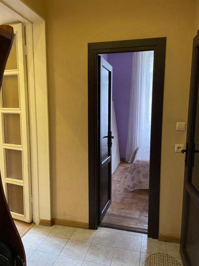 Cozy Apartment On Republic Square Erévan Extérieur photo